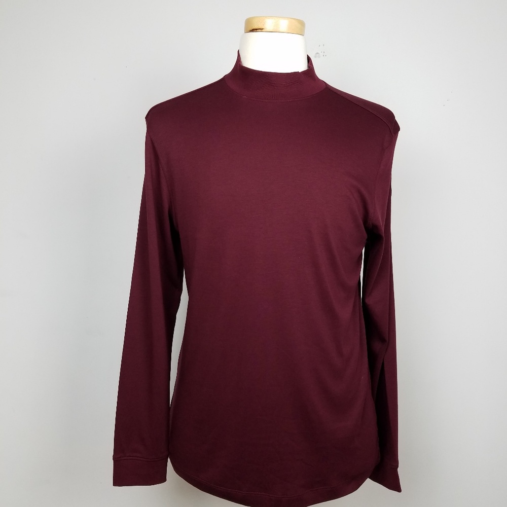 NWT cutter and Buck long sleeve turtle neck shirt